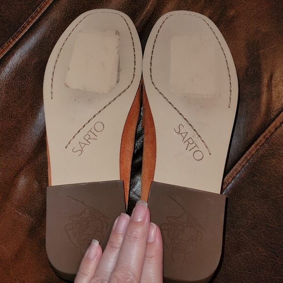 ⭐️HP⭐️EUC Sarto Suede Loafers - Picture 5 of 5